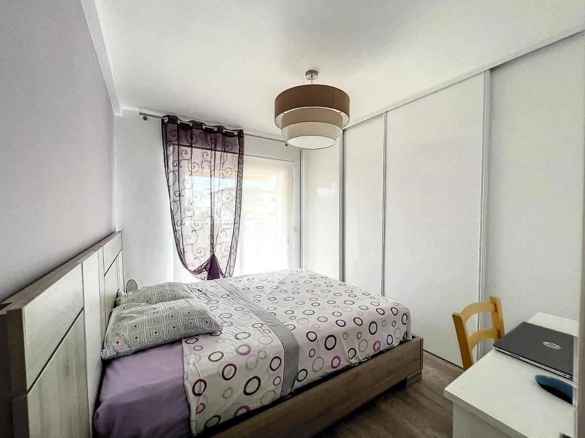 Oasis 9 Apartment Empuriabrava 0*,  Spain