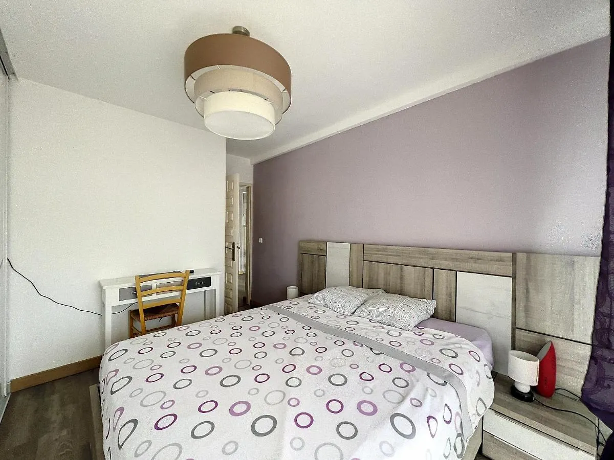 Oasis 9 Apartment Empuriabrava Spain